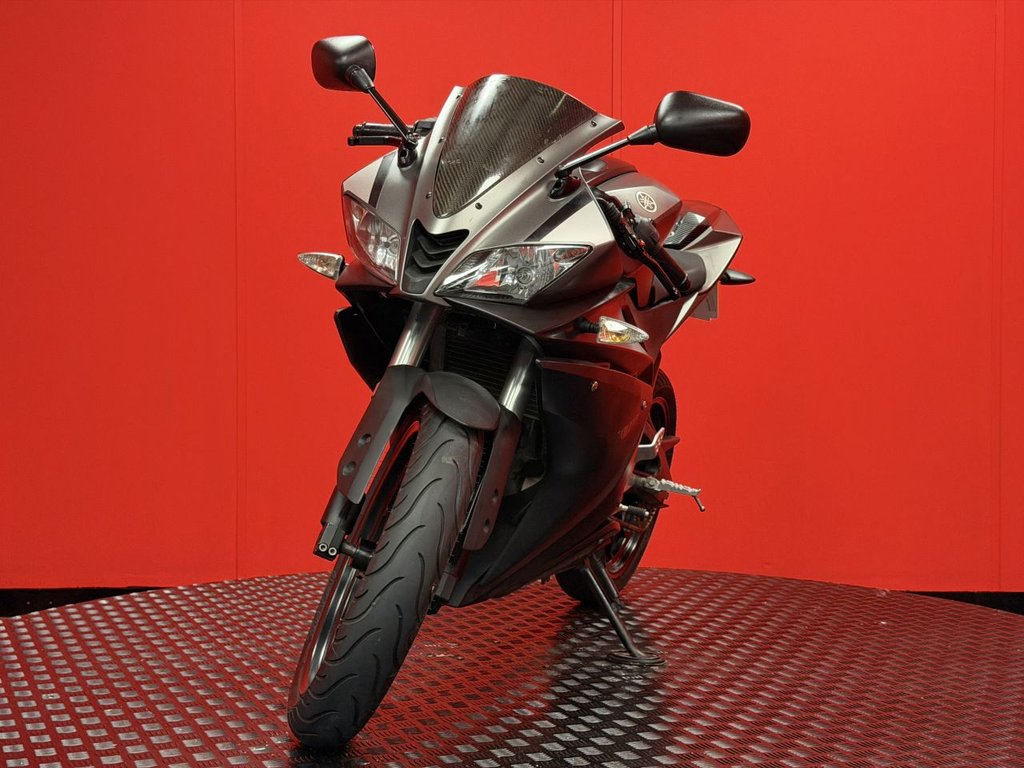 USED 2016 16 YAMAHA R125 TRADE BIKES AT TRADE PRICES AFTERMARKET EXHAUST