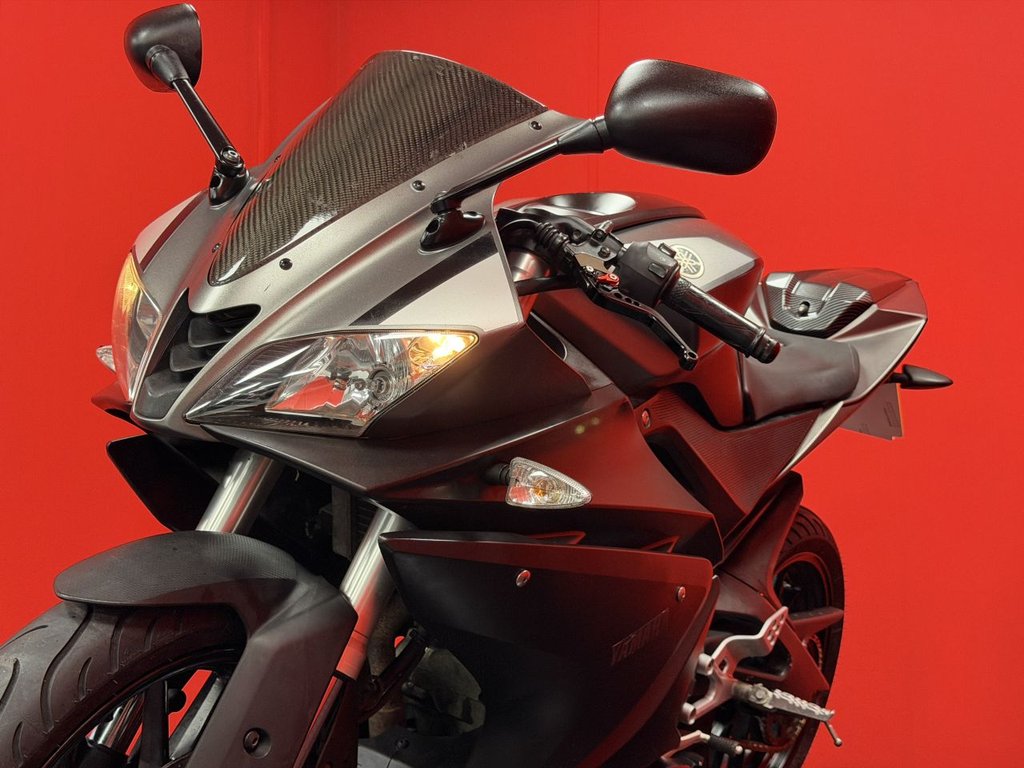 USED 2016 16 YAMAHA R125 TRADE BIKES AT TRADE PRICES AFTERMARKET EXHAUST