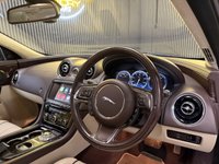 USED 2014 64 JAGUAR XJ 3.0d V6 Portfolio Saloon 4dr Diesel Auto Euro 5 (s/s) (275 ps) DELIVERY AVAILABLE