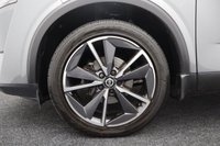 USED 2022 22 NISSAN QASHQAI 1.3 DIG-T MHEV Tekna 5dr (PAN ROOF, APPLE CAR PLAY) 