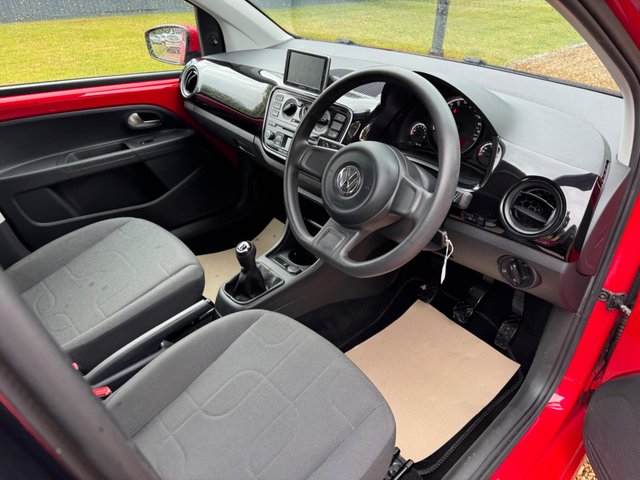 View our VOLKSWAGEN UP!