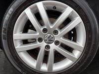 USED 2012 61 VOLKSWAGEN TOURAN 1.6 TDI SE MPV 5dr Diesel Manual Euro 5 (105 ps) 1 Month warranty +1 year Mot included