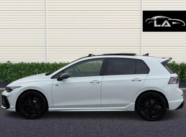 View our VOLKSWAGEN GOLF