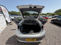 USED 2021 21 HYUNDAI IONIQ 1.6 h-GDi Premium SE Hatchback 5dr Petrol Hybrid DCT Euro 6 (s/s) (141 ps) 