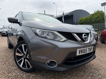 View our NISSAN QASHQAI