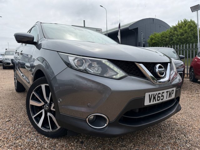 View our NISSAN QASHQAI