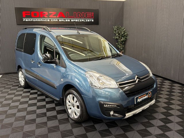 View our CITROEN BERLINGO