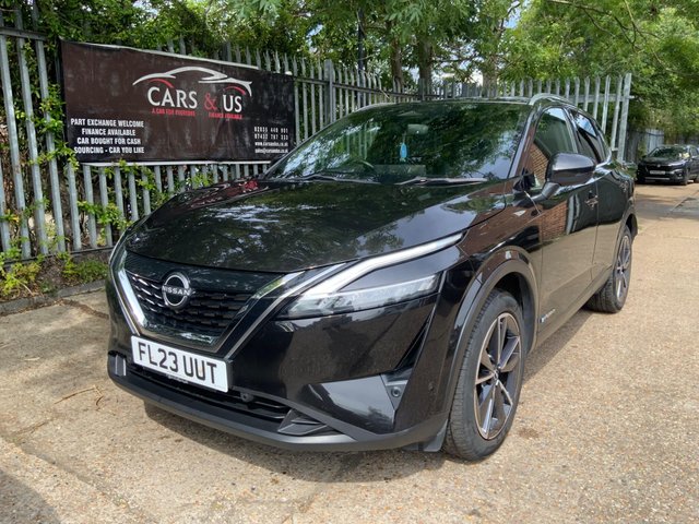View our NISSAN QASHQAI