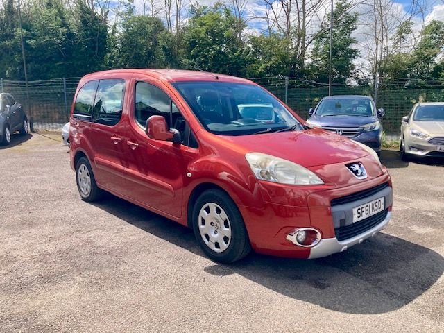 View our PEUGEOT PARTNER TEPEE