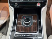 USED 2018 67 JAGUAR XF 2.0d Portfolio Sportbrake 5dr Diesel Auto AWD Euro 6 (s/s) (240 ps) 