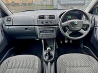 USED 2010 10 SKODA FABIA 1.2 SE Hatchback 5dr Petrol Manual Euro 5 (69 ps) Here we have a very clean and tidy example of a one former keeper Skoda Fabia SE 12V. Finished in a lovely light metalic green. This one has been exceedingly well looked after with a full service history as is documented in the photos. Comes with 2 Keys. Economical to use and boasts a combined MPG OF 43. And low insurance group 5. Ideal economical first car or shopping car. Looks and drives superb. Last serviced 200 miles ago and will come with a brand new MOT.