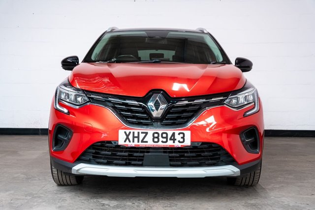 View our RENAULT CAPTUR