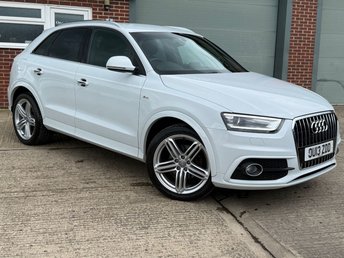 View our AUDI Q3