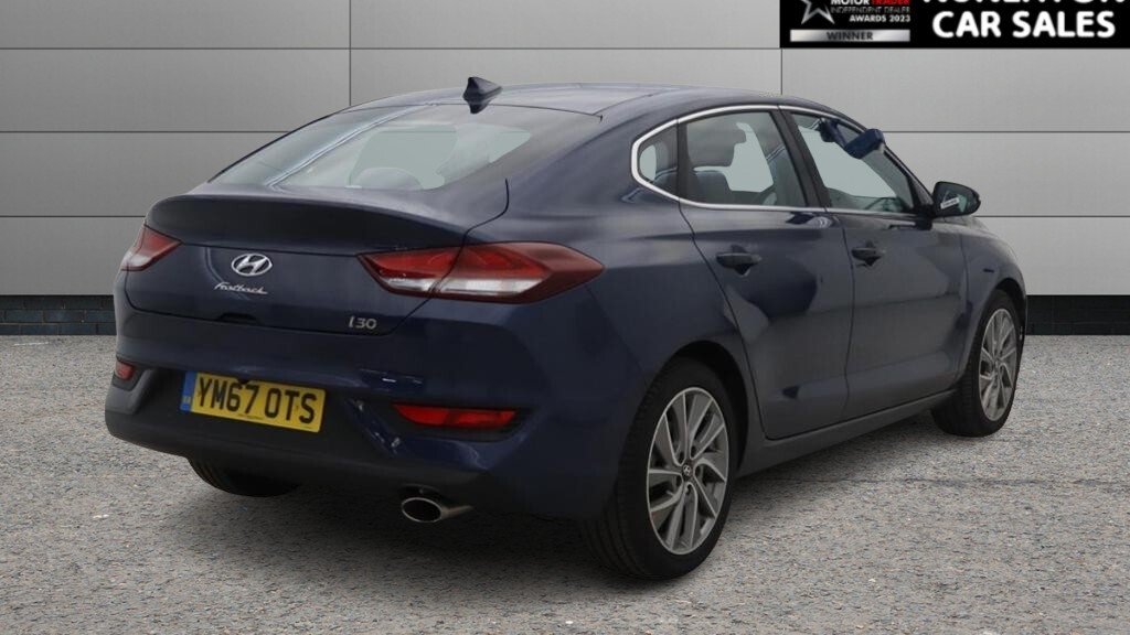USED 2018 67 HYUNDAI I30 1.4 T-GDi SE Nav Fastback 5dr Petrol DCT Euro 6 (s/s) (140 ps) 