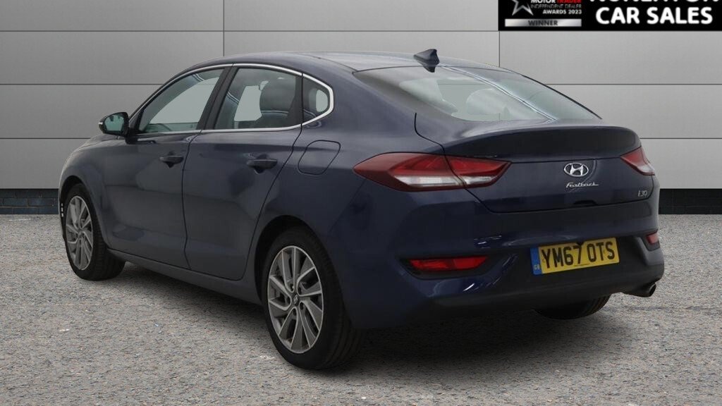 USED 2018 67 HYUNDAI I30 1.4 T-GDi SE Nav Fastback 5dr Petrol DCT Euro 6 (s/s) (140 ps) 