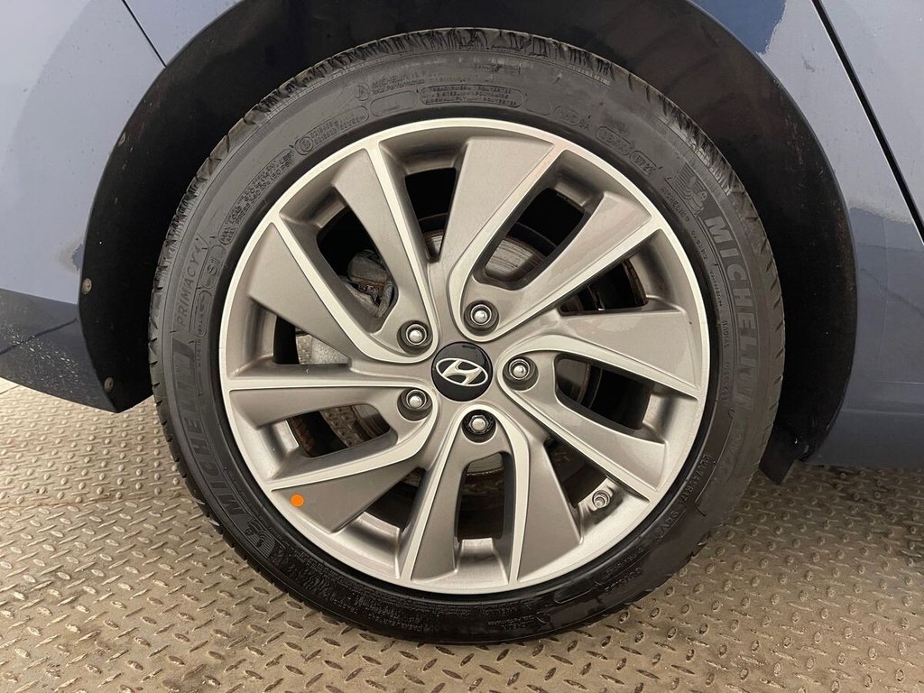 USED 2018 67 HYUNDAI I30 1.4 T-GDi SE Nav Fastback 5dr Petrol DCT Euro 6 (s/s) (140 ps) Great Service History
