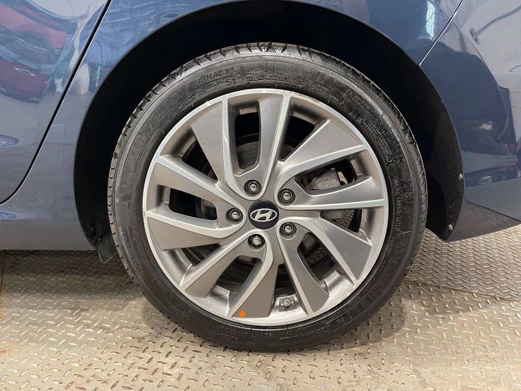 USED 2018 67 HYUNDAI I30 1.4 T-GDi SE Nav Fastback 5dr Petrol DCT Euro 6 (s/s) (140 ps) Great Service History
