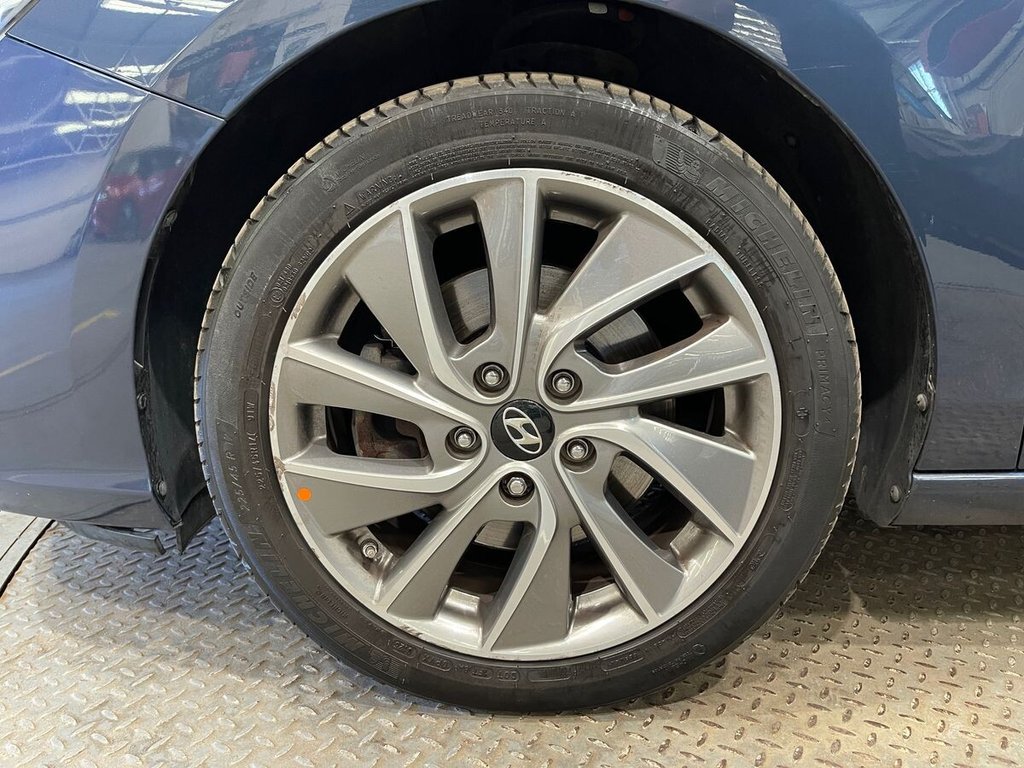 USED 2018 67 HYUNDAI I30 1.4 T-GDi SE Nav Fastback 5dr Petrol DCT Euro 6 (s/s) (140 ps) Great Service History