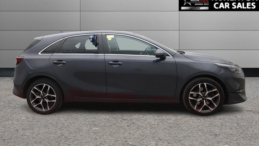USED 2022 22 KIA CEED 1.6 CRDi MHEV 3 Hatchback 5dr Diesel Hybrid Manual Euro 6 (s/s) (134 bhp) 