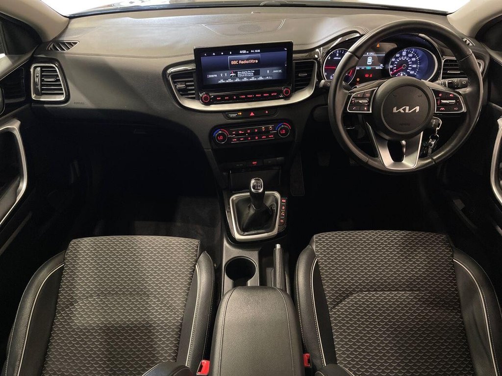 USED 2022 22 KIA CEED 1.6 CRDi MHEV 3 Hatchback 5dr Diesel Hybrid Manual Euro 6 (s/s) (134 bhp) Driver Modes