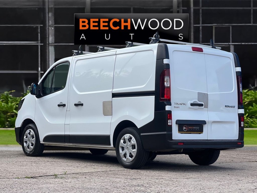 USED 2024 24 RENAULT TRAFIC 2.0 dCi Blue SL30 Start Panel Van 5dr Diesel Manual L1 H1 Euro 6 (s/s) (130 ps) 