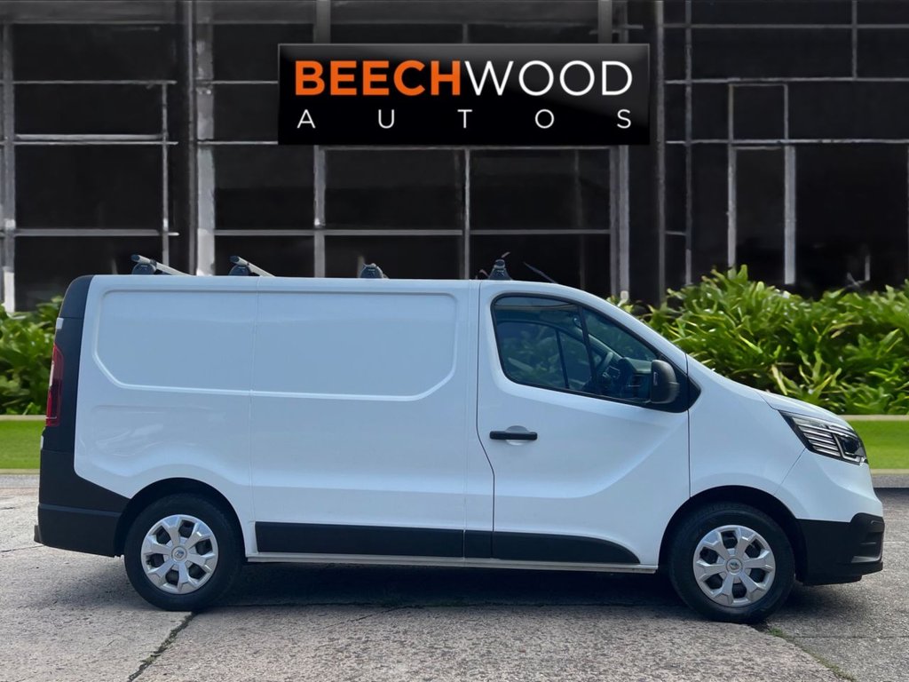 USED 2024 24 RENAULT TRAFIC 2.0 dCi Blue SL30 Start Panel Van 5dr Diesel Manual L1 H1 Euro 6 (s/s) (130 ps) 