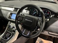 USED 2017 67 LAND ROVER RANGE ROVER EVOQUE 2.0 TD4 SE Tech SUV 5dr Diesel Auto 4WD Euro 6 (s/s) (180 ps) 