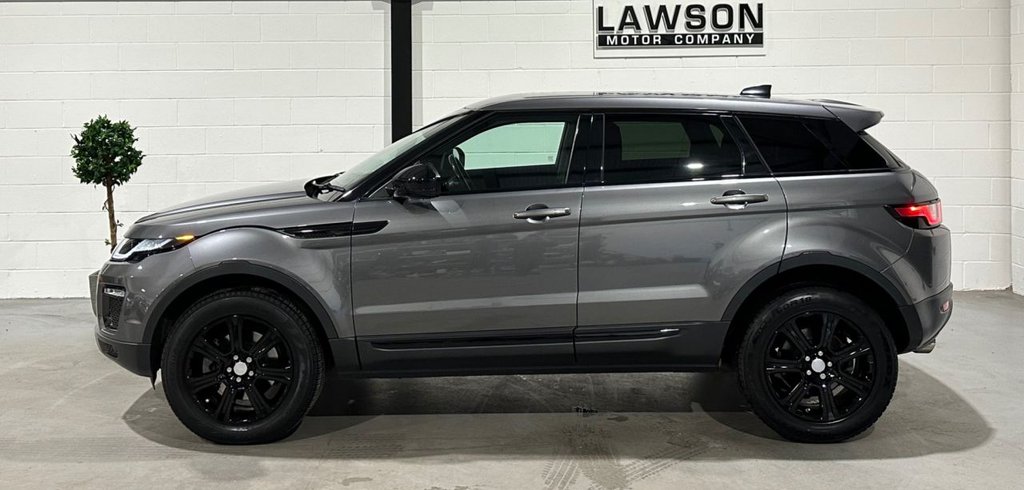 USED 2017 67 LAND ROVER RANGE ROVER EVOQUE 2.0 TD4 SE Tech SUV 5dr Diesel Auto 4WD Euro 6 (s/s) (180 ps) 