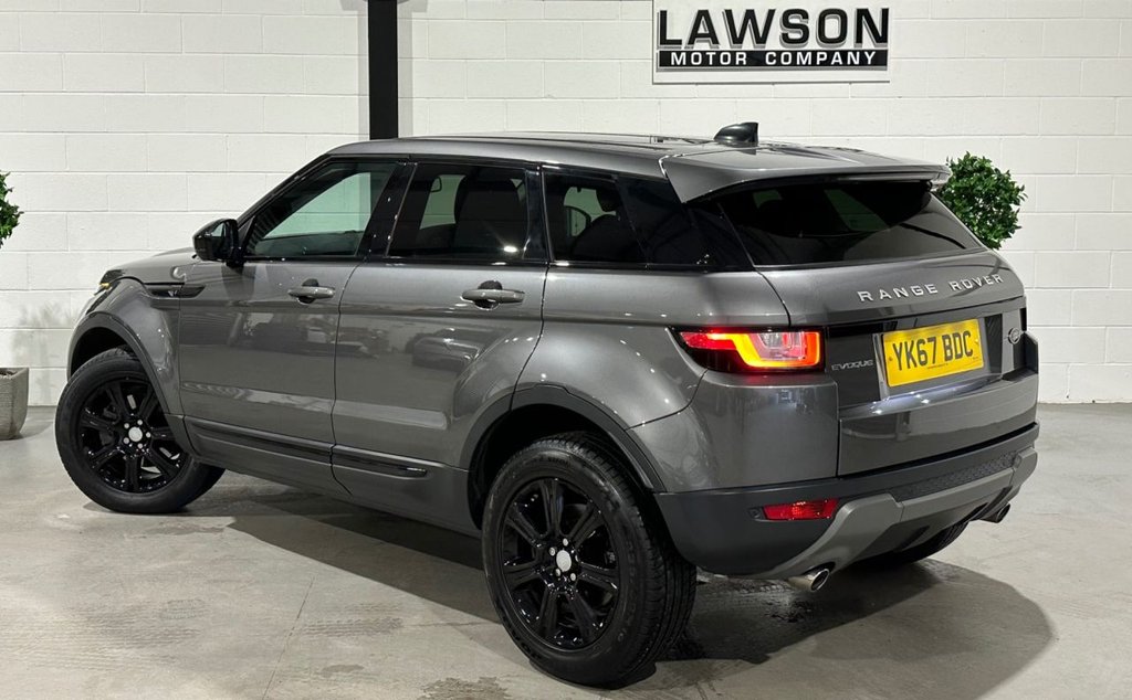 USED 2017 67 LAND ROVER RANGE ROVER EVOQUE 2.0 TD4 SE Tech SUV 5dr Diesel Auto 4WD Euro 6 (s/s) (180 ps) 