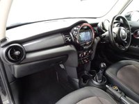 USED 2018 18 MINI HATCH 1.5 Cooper Hatchback 3dr Petrol Manual Euro 6 (s/s) (136 ps) SAT NAV-APPLE CARPLAY-DAB