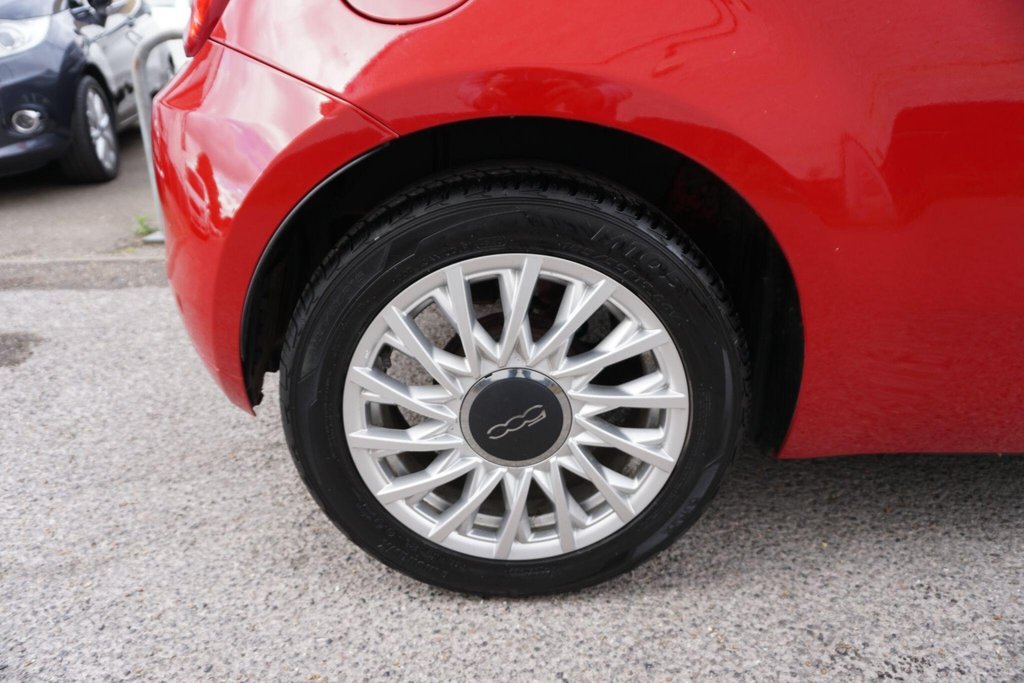 USED 2015 65 FIAT 500 1.2 Lounge Euro 6 (s/s) 3dr Â£20 road tax