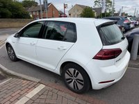 USED 2018 68 VOLKSWAGEN E-GOLF 35.8kWh e-Golf Hatchback 5dr Electric Auto (136 ps) 
