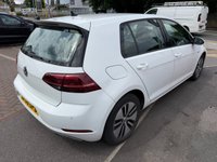 USED 2018 68 VOLKSWAGEN E-GOLF 35.8kWh e-Golf Hatchback 5dr Electric Auto (136 ps) 