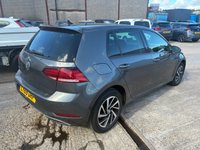 USED 2020 69 VOLKSWAGEN GOLF 1.5 TSI EVO Match Edition Hatchback 5dr Petrol DSG Euro 6 (s/s) (150 ps) 6 SERVICE STAMPS* AUTOMATIC* SAT NAV* PARKING SENSORS* CRUISE CONTROL* ELECTRIC HANDBRAKE* AUTO START / STOP* ECO MODE* DUAL CLIMATE CONTROL WITH AIR CON* HEATED SEATS