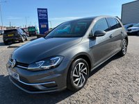 USED 2020 69 VOLKSWAGEN GOLF 1.5 TSI EVO Match Edition Hatchback 5dr Petrol DSG Euro 6 (s/s) (150 ps) 6 SERVICE STAMPS* AUTOMATIC* SAT NAV* PARKING SENSORS* CRUISE CONTROL* ELECTRIC HANDBRAKE* AUTO START / STOP* ECO MODE* DUAL CLIMATE CONTROL WITH AIR CON* HEATED SEATS