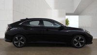 USED 2017 67 HONDA CIVIC 1.0 VTEC Turbo EX Hatchback 5dr Petrol Manual Euro 6 (s/s) (129 ps) HISTORY+SUNROOF+PARK CONTROL+CAMERA+FULL LEATHER HEATED SEATS+PRIVACY GLASS+AIRCON+BLUETOOTH+MEDIA+NAV+ALLOYS+USB+AUX+DAB+CLIMATE+CRUISE+HPI CLEAR