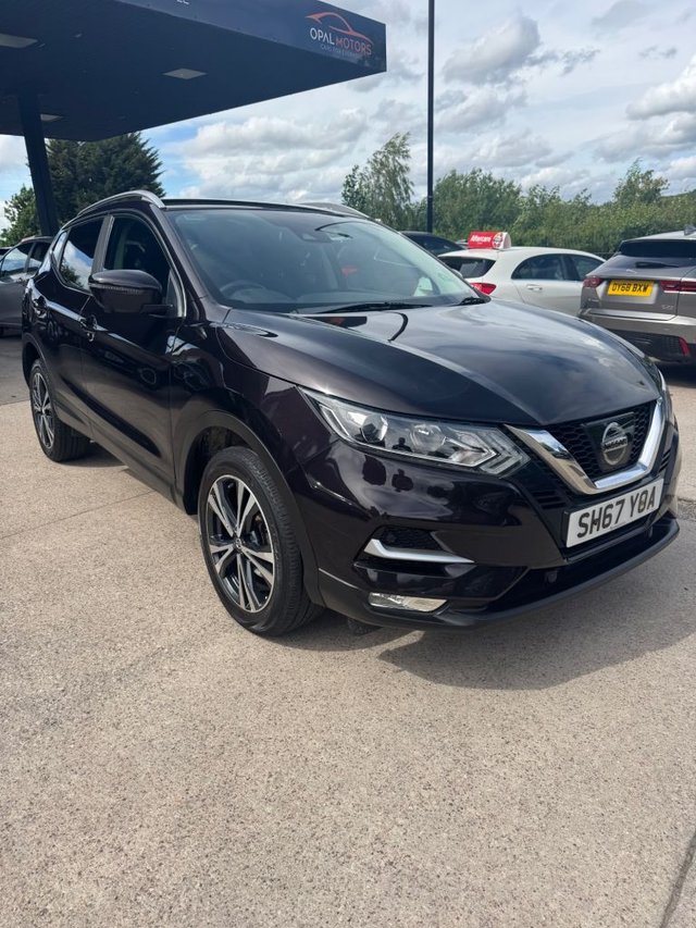 View our NISSAN QASHQAI