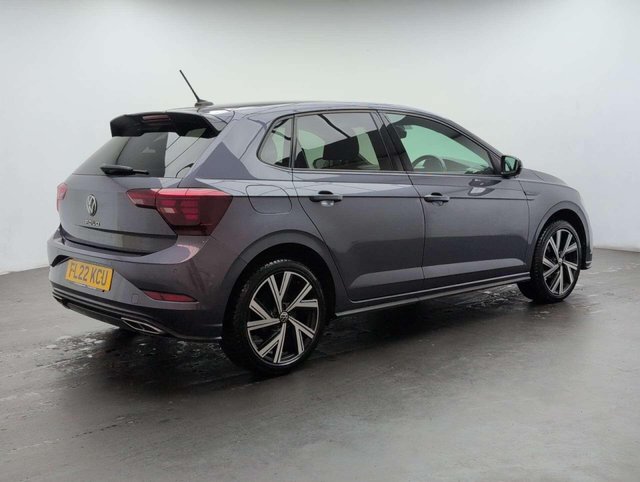 USED 2022 22 VOLKSWAGEN POLO 1.0 Polo R-Line TSi 5dr CLICK+COLLECT / HOME DELIVERY