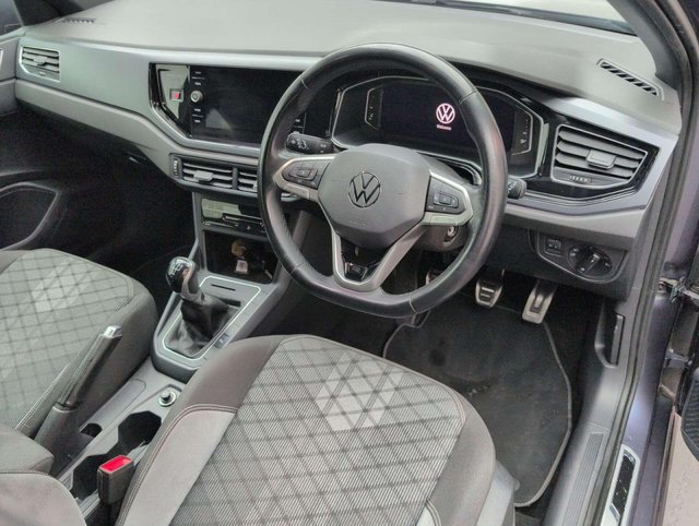 USED 2022 22 VOLKSWAGEN POLO 1.0 Polo R-Line TSi 5dr CLICK+COLLECT / HOME DELIVERY