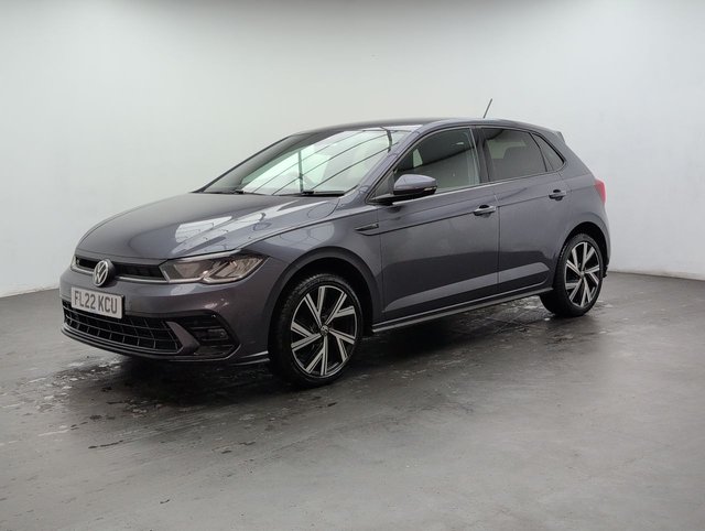 USED 2022 22 VOLKSWAGEN POLO 1.0 Polo R-Line TSi 5dr CLICK+COLLECT / HOME DELIVERY