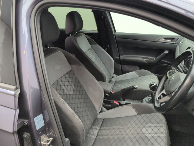 USED 2022 22 VOLKSWAGEN POLO 1.0 Polo R-Line TSi 5dr CLICK+COLLECT / HOME DELIVERY