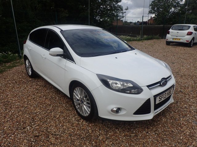 View our FORD FOCUS