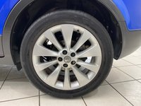 USED 2018 18 VAUXHALL MOKKA X 1.4i Turbo Elite Nav SUV 5dr Petrol Auto Euro 6 (140 ps) AEGEAN BLUE / BLACK JASMINE LEATHER TRIM / DUAL ZONE CLIMATE / HEATED FRONT SEATS / ELECTRIC WINDOWS / POWERFOLD MIRRORS / AUTOMATIC LIGHTS / CRUISE CONTROL / SPEED LIMITER / FRONT AND REAR SENSORS / DAB / BLUETOOTH / USB / SCREEN PROJECTION / SATNAV / PRIVACY GLASS / 18" ALLOY WHEELS / SERVICE HISTORY