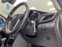 USED 2018 18 VAUXHALL MOKKA X 1.4i Turbo Elite Nav SUV 5dr Petrol Auto Euro 6 (140 ps) AEGEAN BLUE / BLACK JASMINE LEATHER TRIM / DUAL ZONE CLIMATE / HEATED FRONT SEATS / ELECTRIC WINDOWS / POWERFOLD MIRRORS / AUTOMATIC LIGHTS / CRUISE CONTROL / SPEED LIMITER / FRONT AND REAR SENSORS / DAB / BLUETOOTH / USB / SCREEN PROJECTION / SATNAV / PRIVACY GLASS / 18" ALLOY WHEELS / SERVICE HISTORY