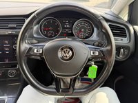USED 2017 67 VOLKSWAGEN GOLF 1.6 TDI SE Nav Hatchback 5dr Diesel DSG Euro 6 (s/s) (115 ps) 