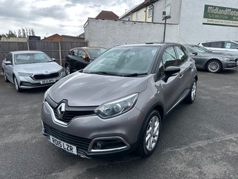 View our RENAULT CAPTUR