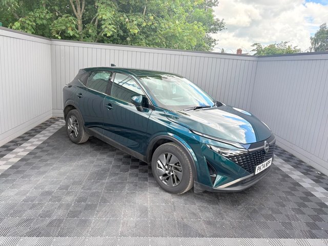 View our NISSAN QASHQAI