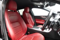 USED 2020 20 JAGUAR XE 2.0 P250i R-Dynamic S Saloon 4dr Petrol Auto Euro 6 (s/s) (250 ps) EXCELLENT JAG HISTORY+SAT NAV