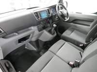 USED 2022 72 VAUXHALL VIVARO 2900 1.5 D 100 BHP L2 LONG SPORTIVE 6 DOOR CARPLAY | AIR CON | L2 LONG | 6 DOORS