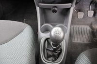 USED 2005 05 TOYOTA AYGO 1.0 VVT-i Sport Hatchback 3dr Petrol Manual Euro 4 (67 bhp) 10 SERVICE STAMPS